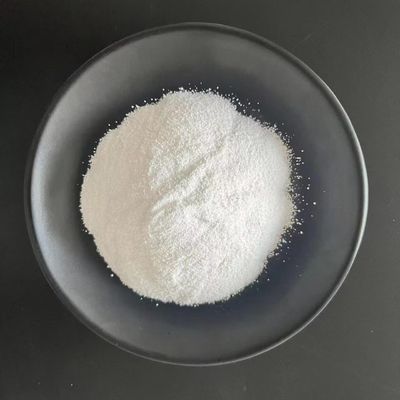 Άσπρο κωνιώδες ισχυρό Hygroscopicity κατεργασίας ύδατος 74% χλωριδίου ασβεστίου